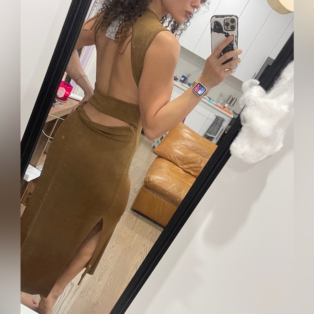 Boutique Chic Gold Backless Dress